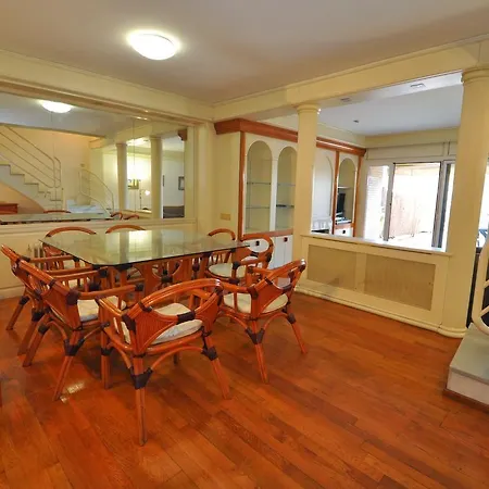 Townhouse Lloret *
